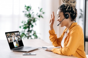 Best Practices for Hosting a Successful Webinar Best Practices for Hosting a Successful Webinar